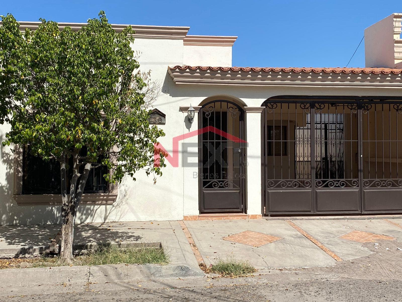 HOUSE FOR SALE IN THE CAMPESTRE SUBDIVISION