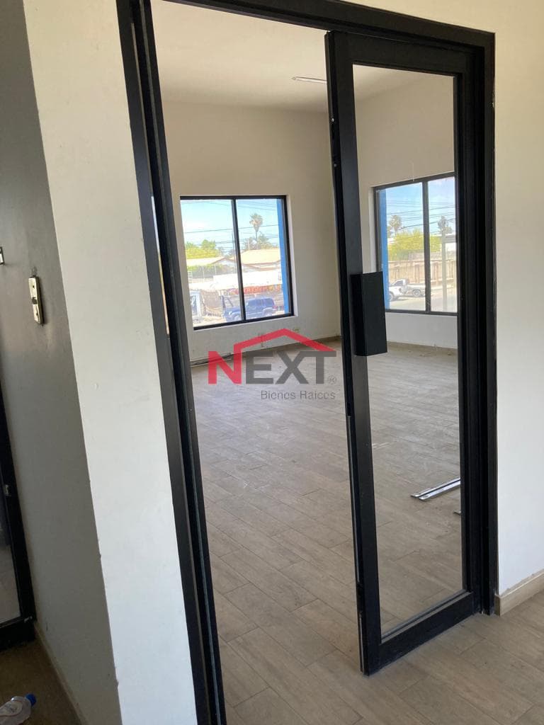 OFFICE BUILDING FOR SALE LOCATED IN COL. VALLE DORADO