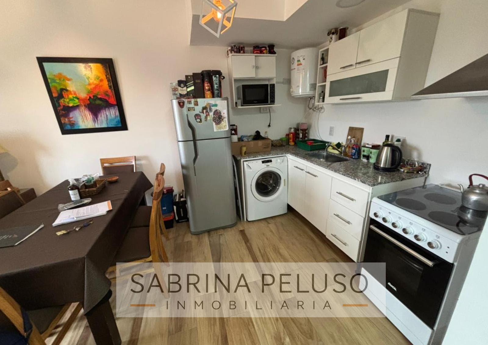2-Room Apartment for Sale in Moreno