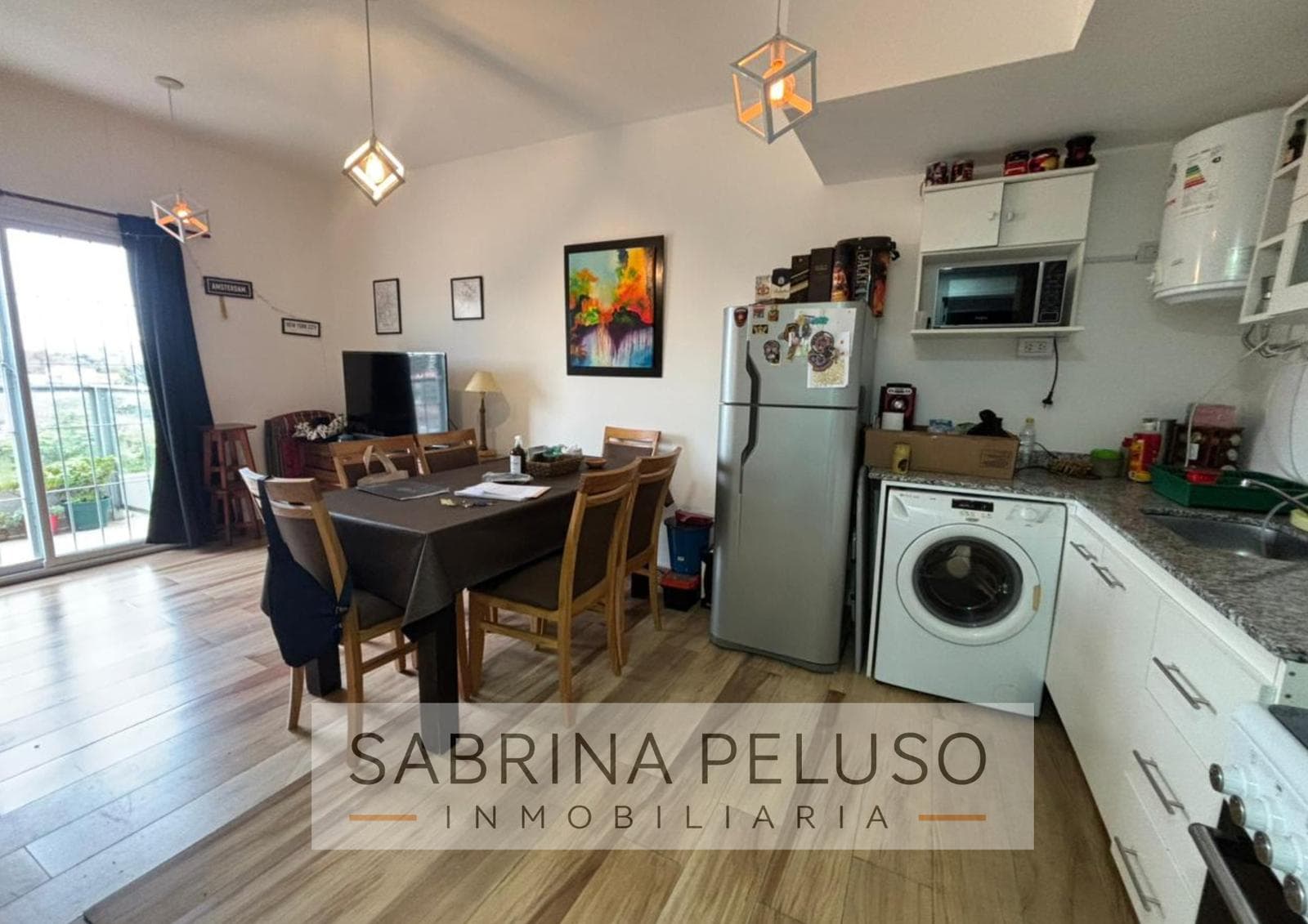2-Room Apartment for Sale in Moreno
