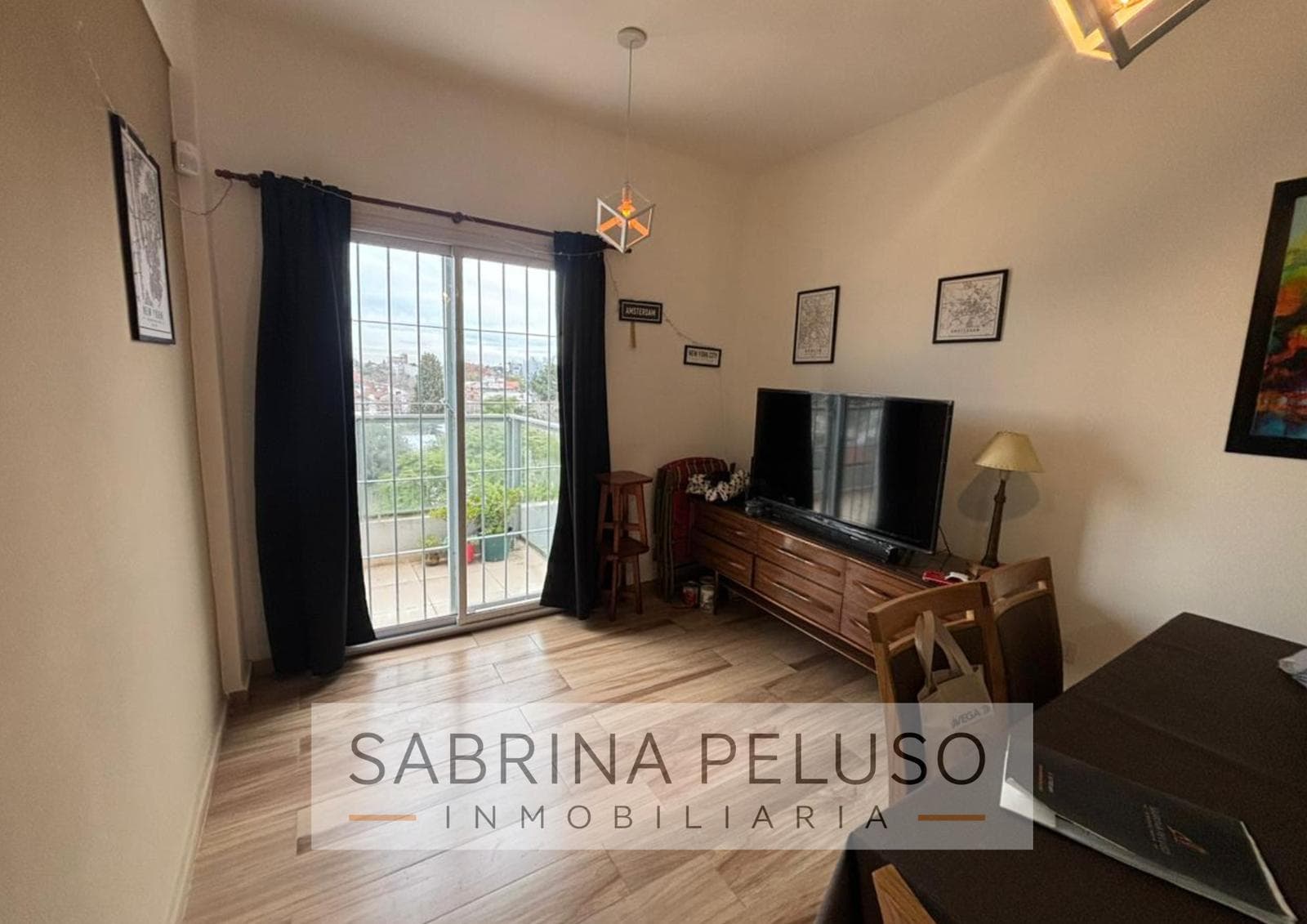 2-Room Apartment for Sale in Moreno