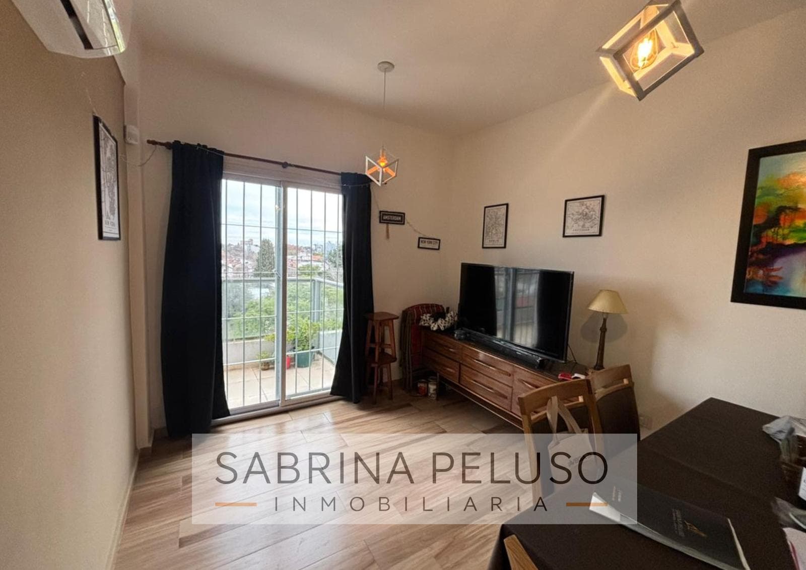 2-Room Apartment for Sale in Moreno