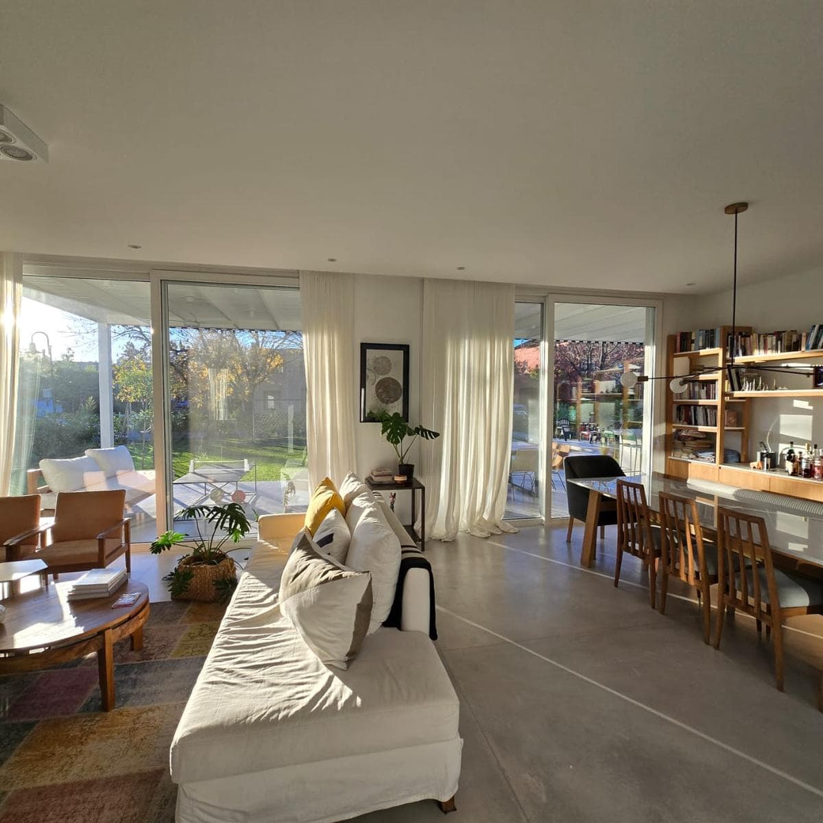 Home - Laguna Del Sol