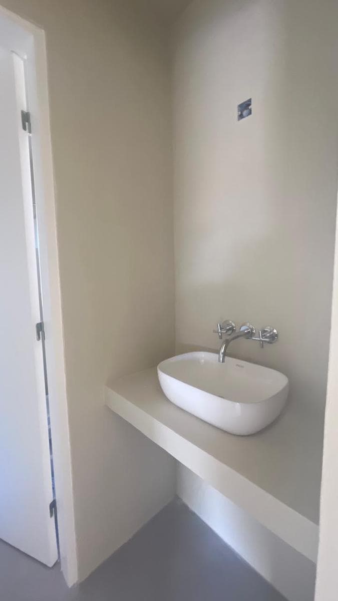 House for Sale in El Naudir
