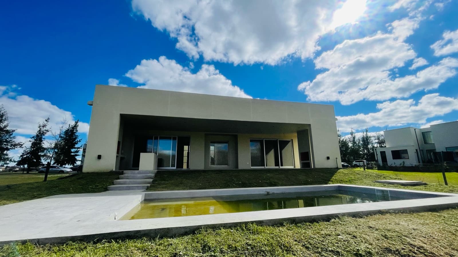 House for Sale in El Naudir