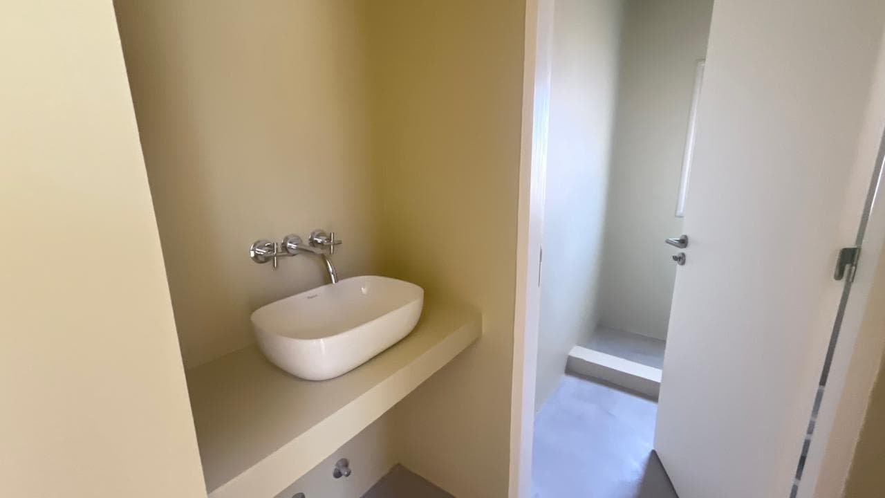 House for Sale in El Naudir