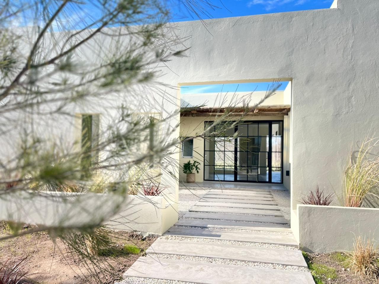House for Sale in El Naudir