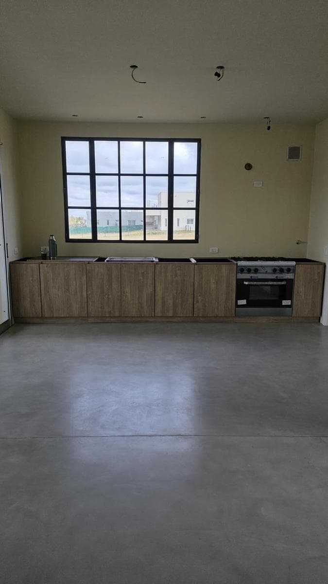 House for Sale in El Naudir