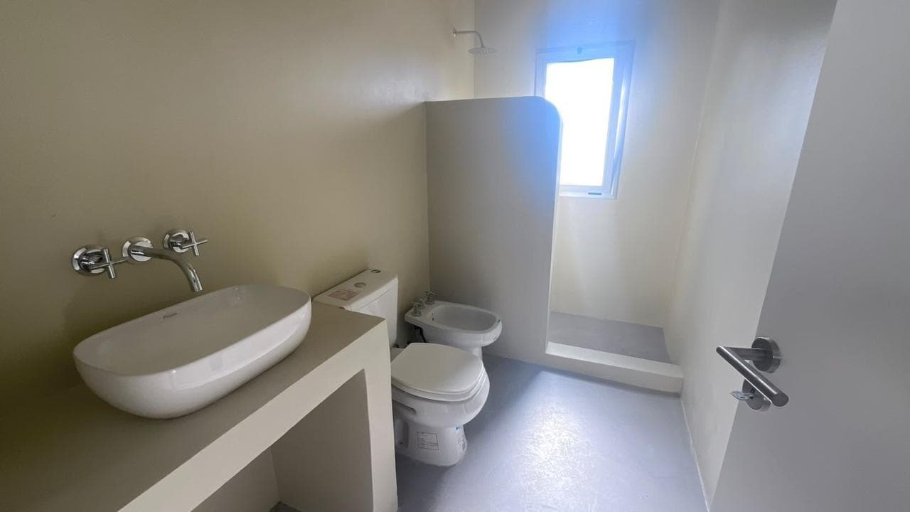 House for Sale in El Naudir
