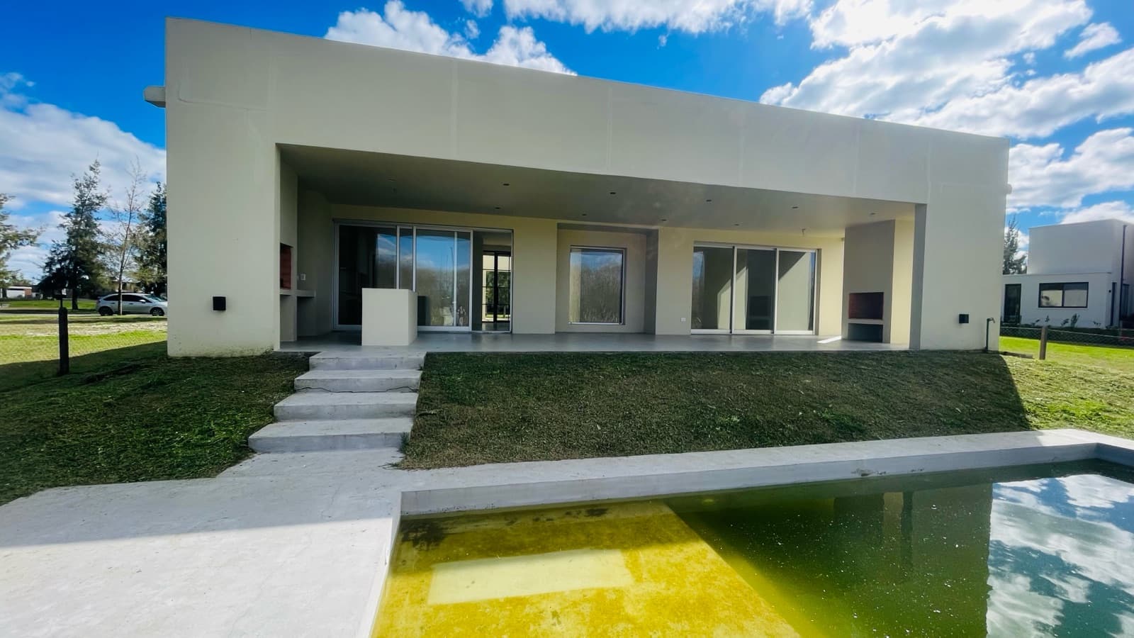 House for Sale in El Naudir