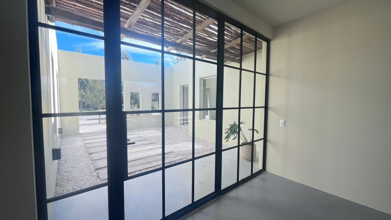 House for Sale in El Naudir