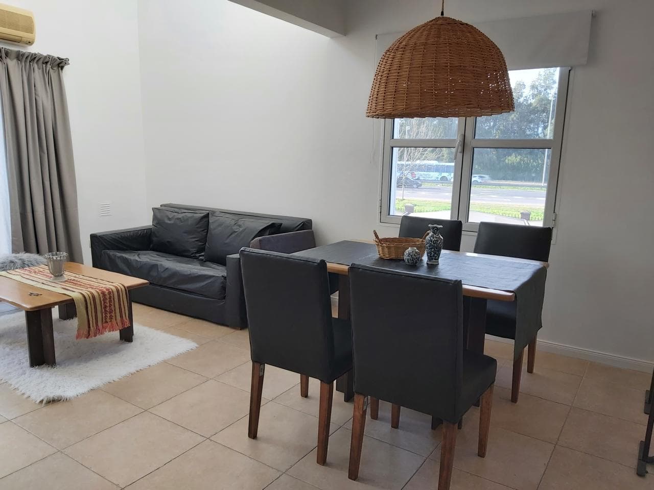 Apartment for Rent in the Septiembre Neighborhood
