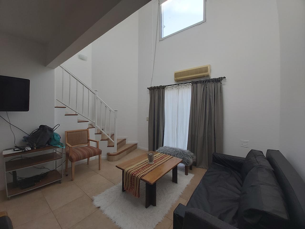 Apartment for Rent in the Septiembre Neighborhood