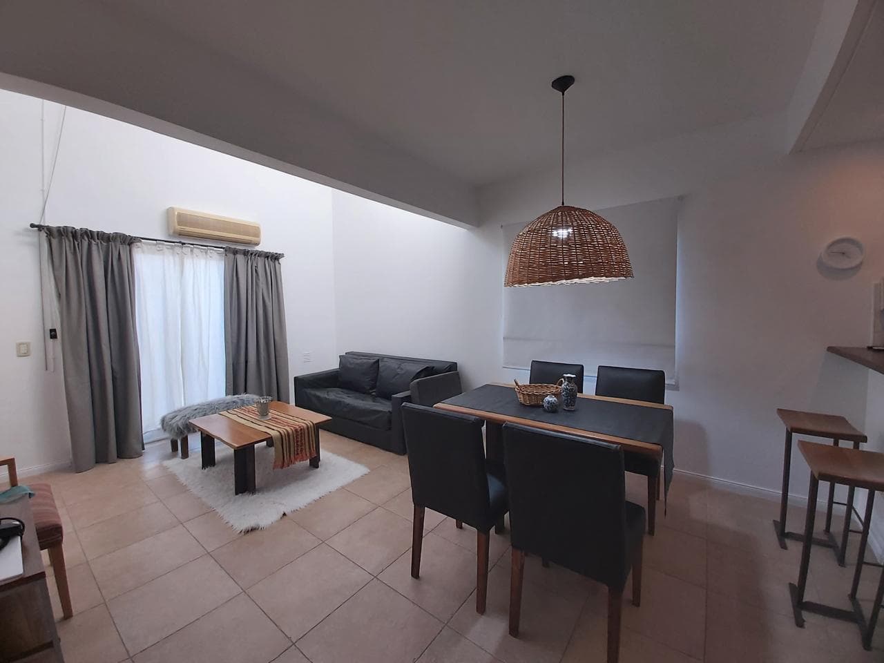 Apartment for Rent in the Septiembre Neighborhood