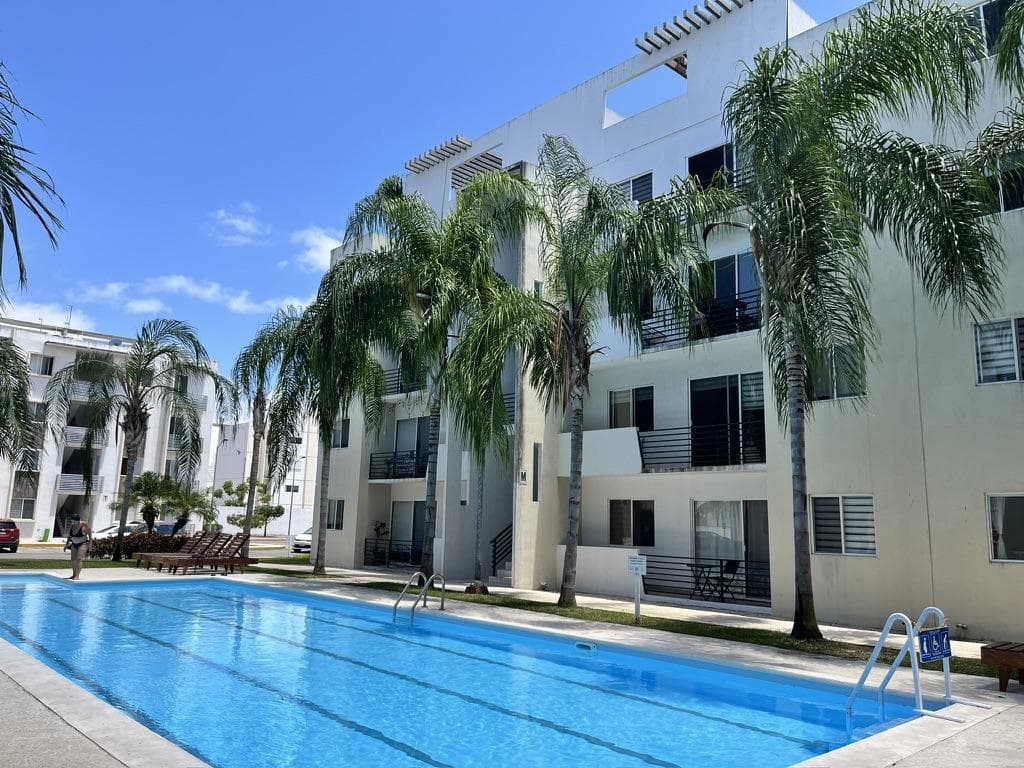 Apartment for Sale in Paseo del Sol Los Olivos II, Playa del Carmen, P4620