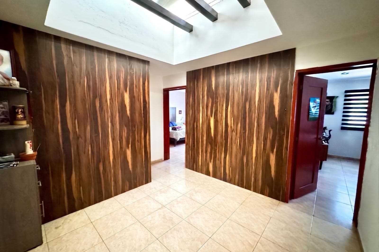 House for sale, Virreyes Residencial Subdivision, Zapopan, Jalisco.