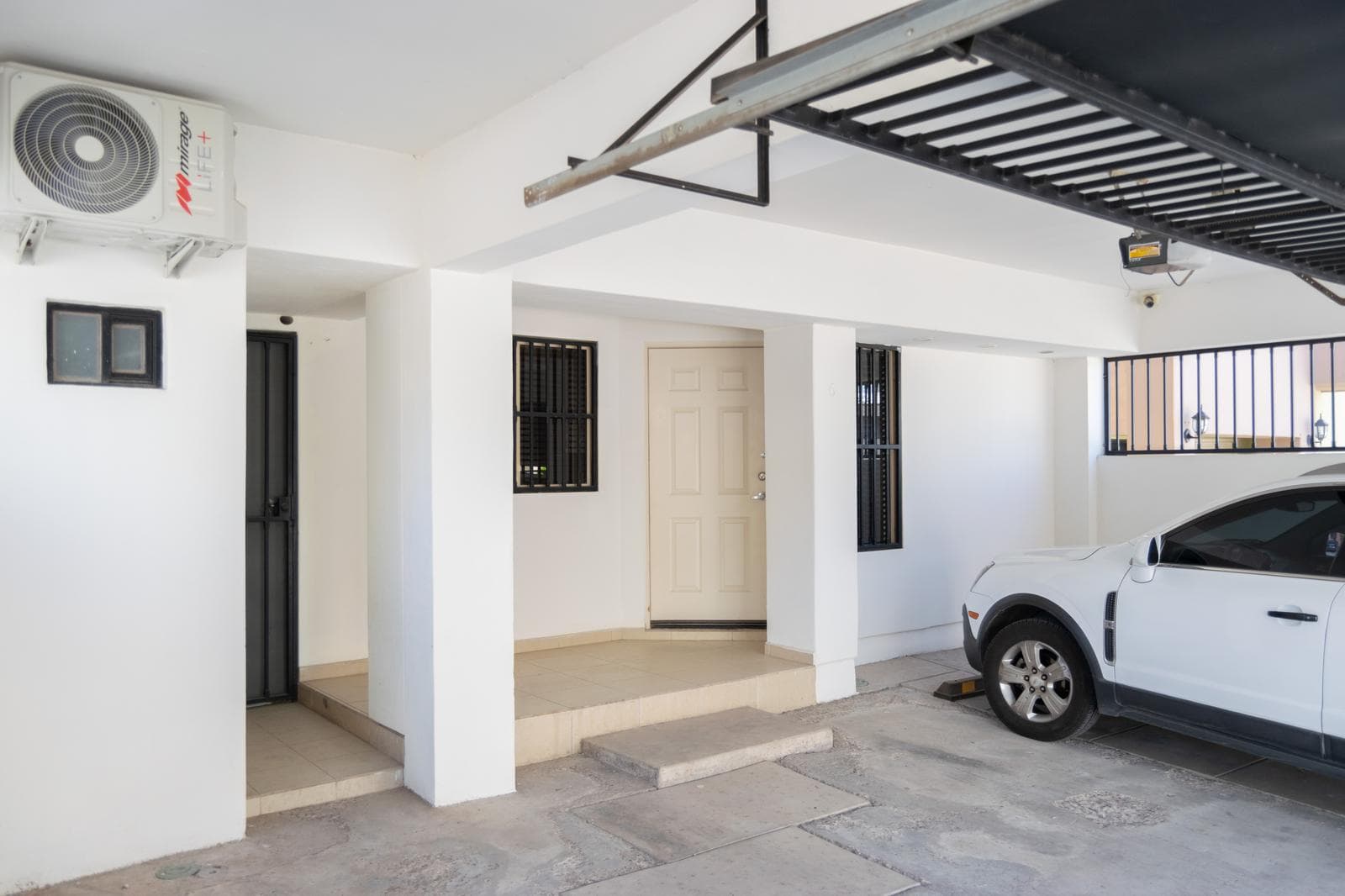 House for Sale in Santa Bárbara Residencial