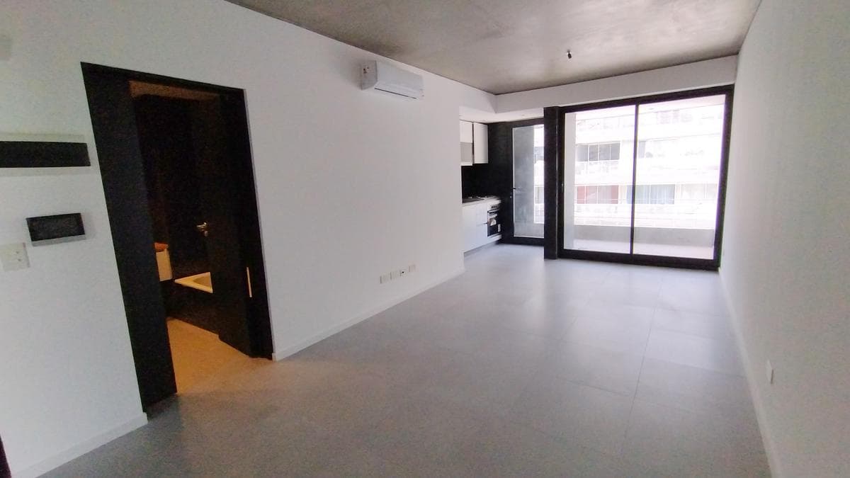 BRAND-NEW!! Bright 2-room apartment just a few meters from Olazábal Avenue