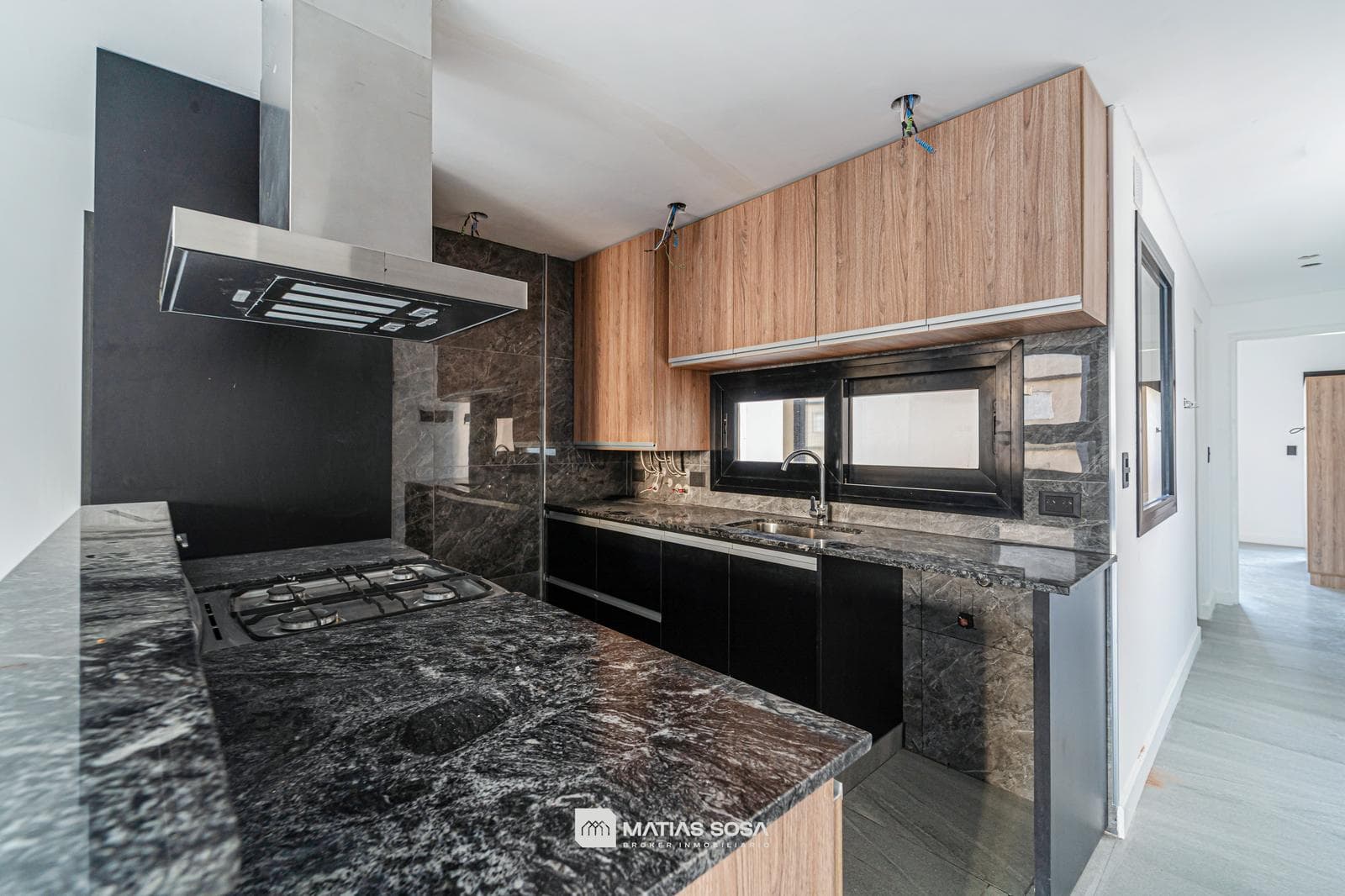 For Sale - 2-room apartment - Garage and Storage Room