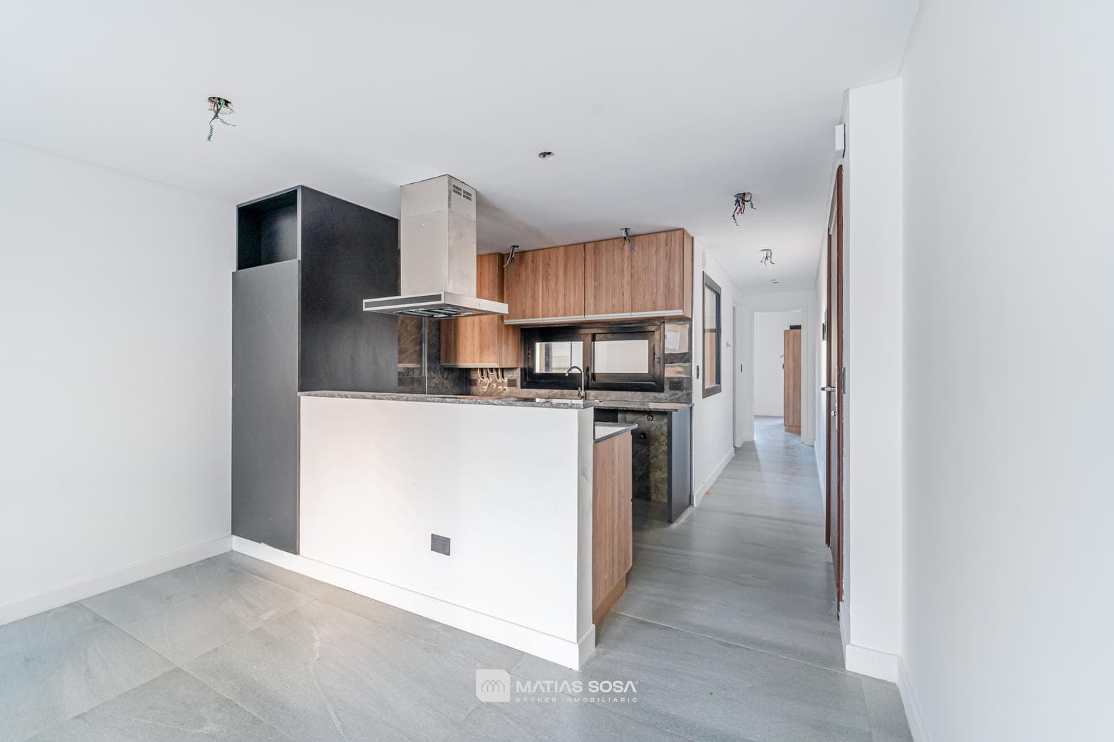 For Sale - 2-room apartment - Garage and Storage Room