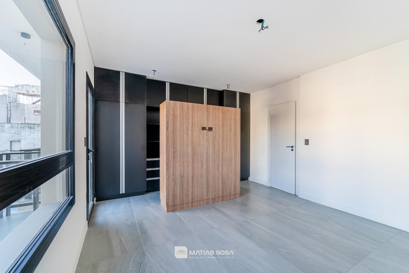 For Sale - 2-room apartment - Garage and Storage Room