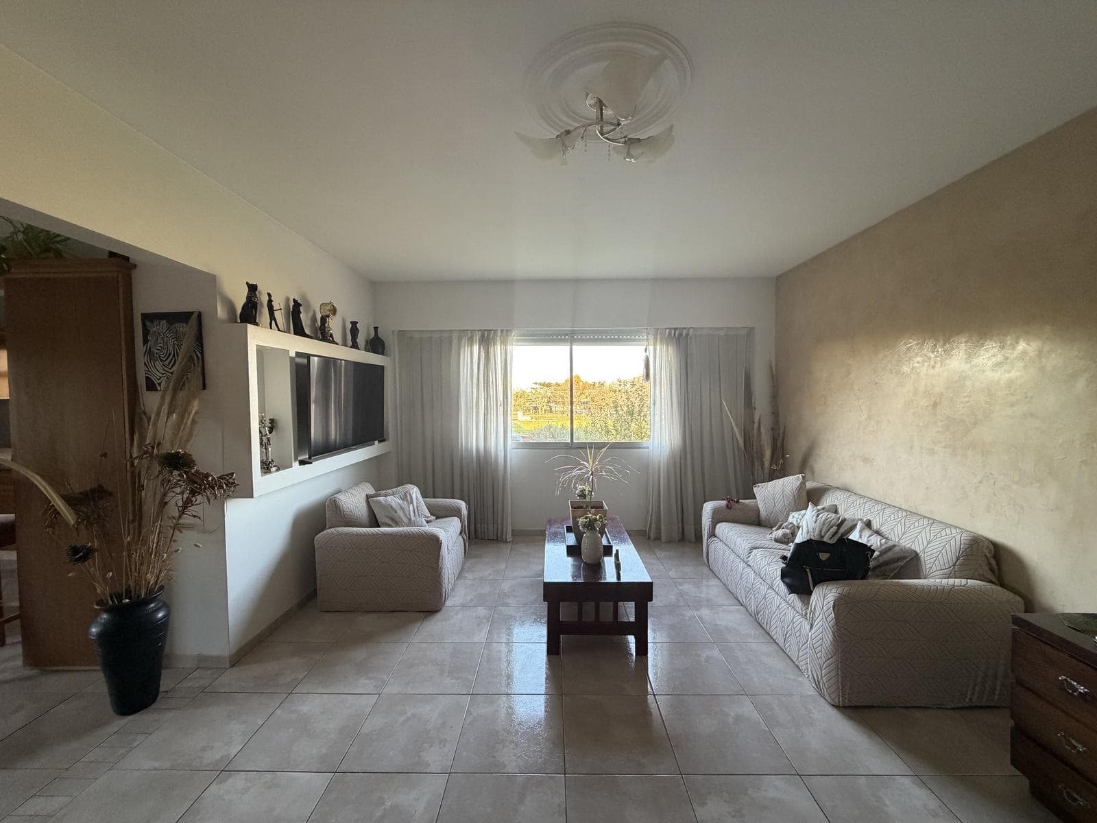 4-ROOM APARTMENT FOR SALE WITH GARAGE