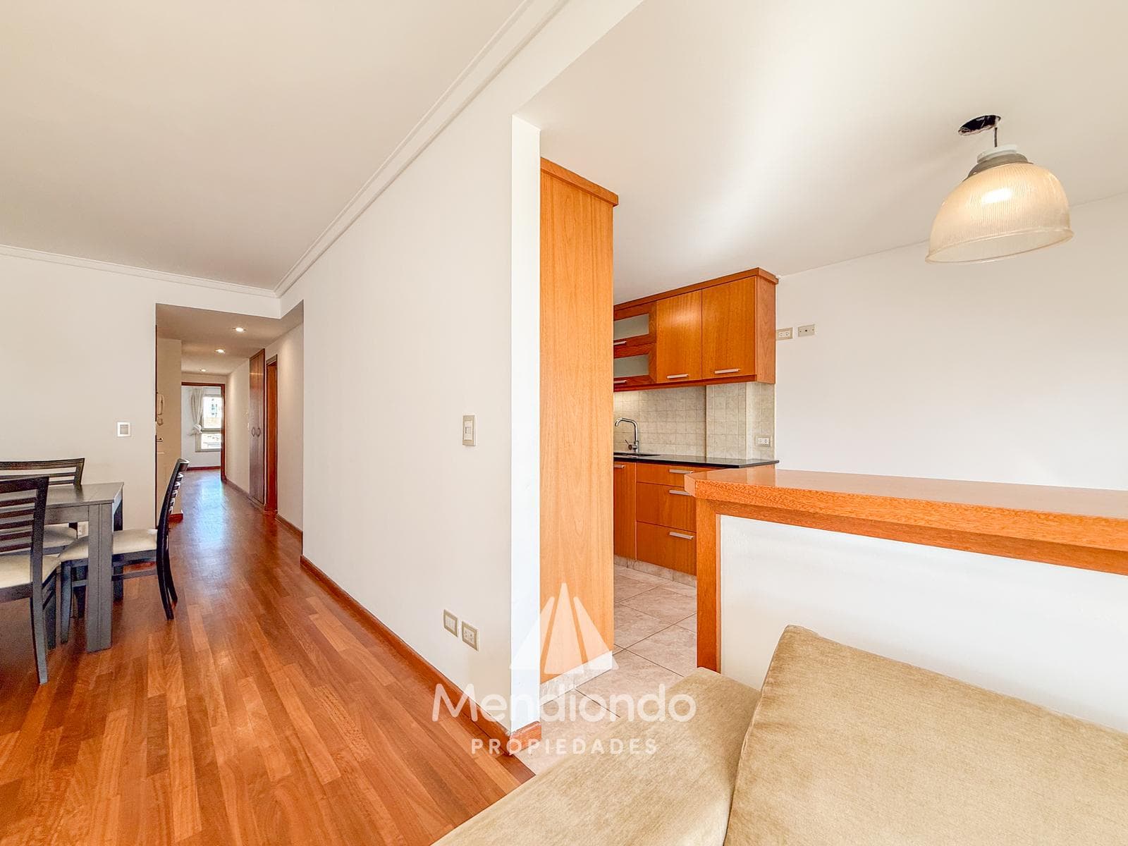 High-end 3-bedroom duplex with 2 parking spaces and a storage room in Plaza Mitre.