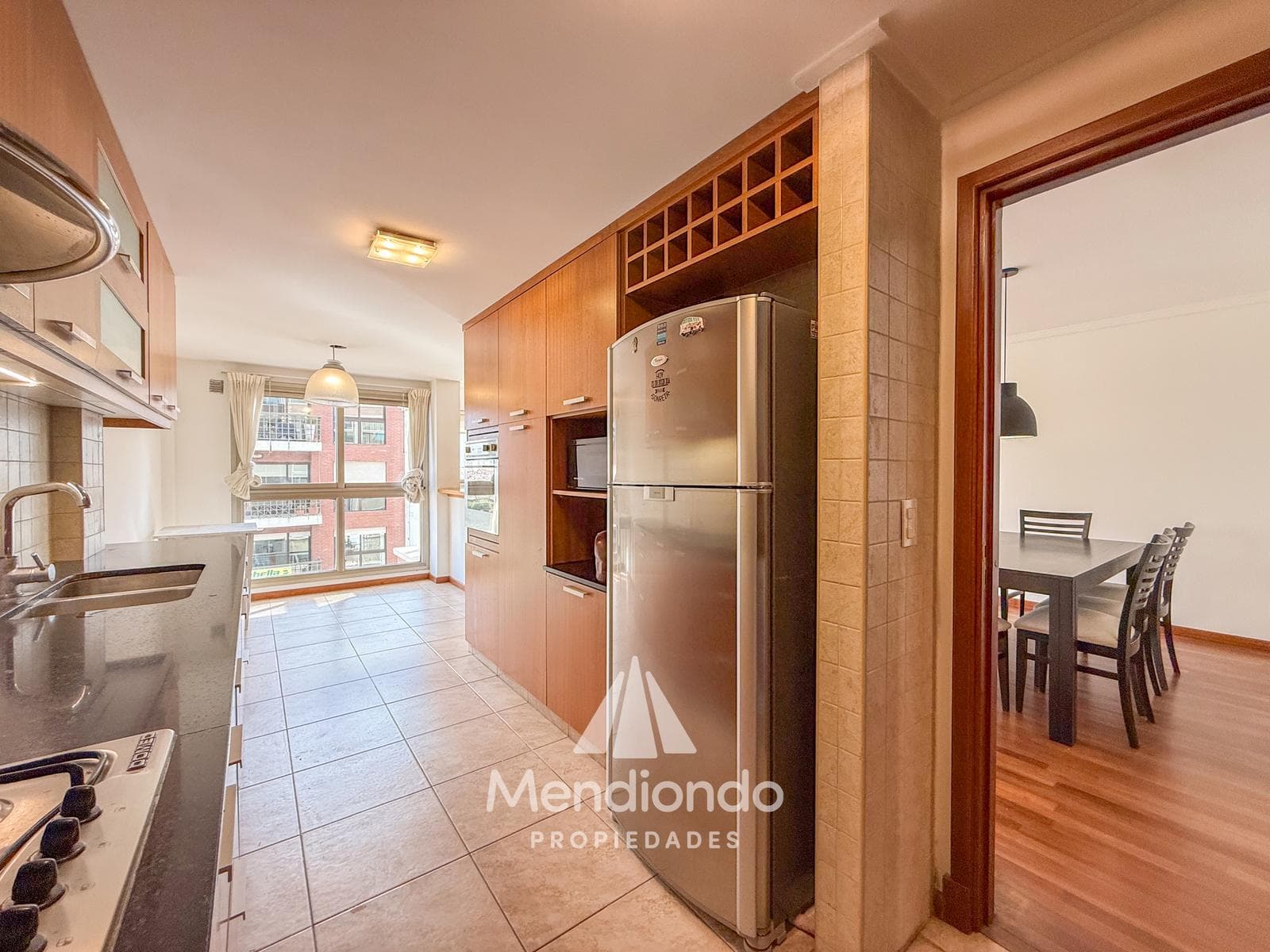 High-end 3-bedroom duplex with 2 parking spaces and a storage room in Plaza Mitre.