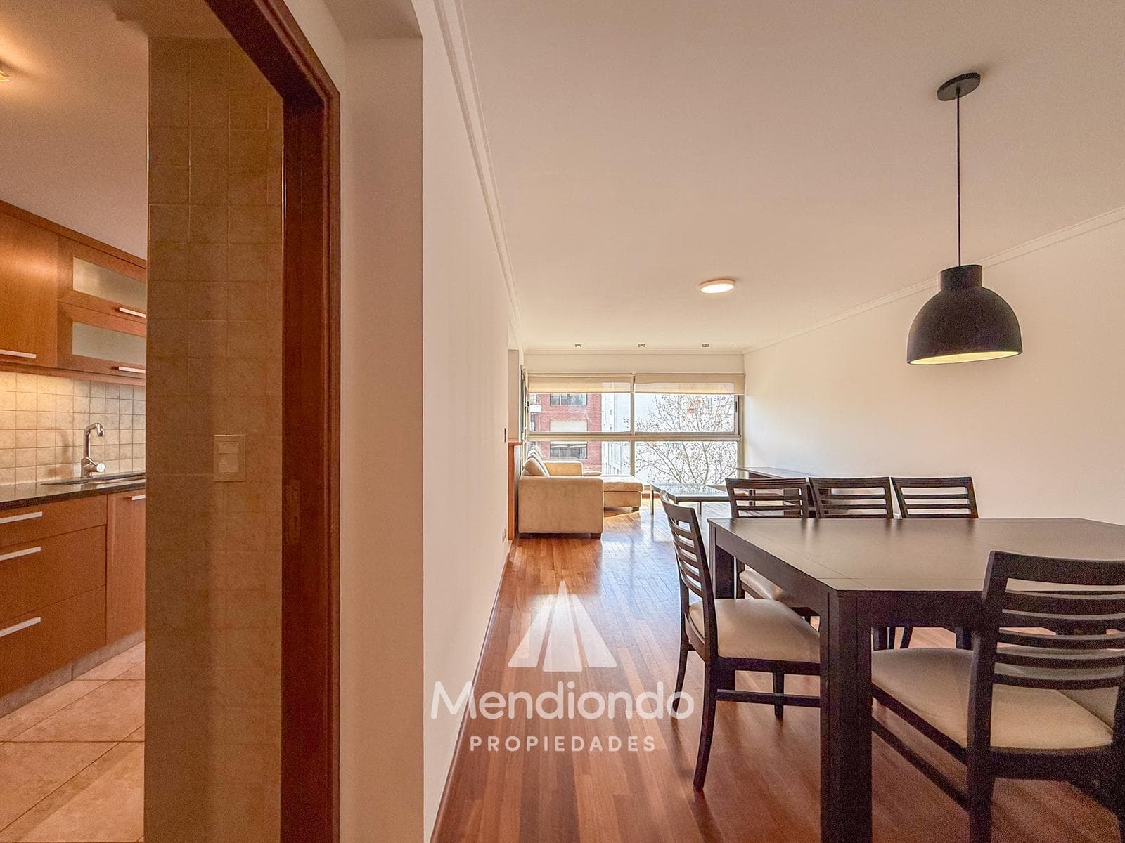 High-end 3-bedroom duplex with 2 parking spaces and a storage room in Plaza Mitre.
