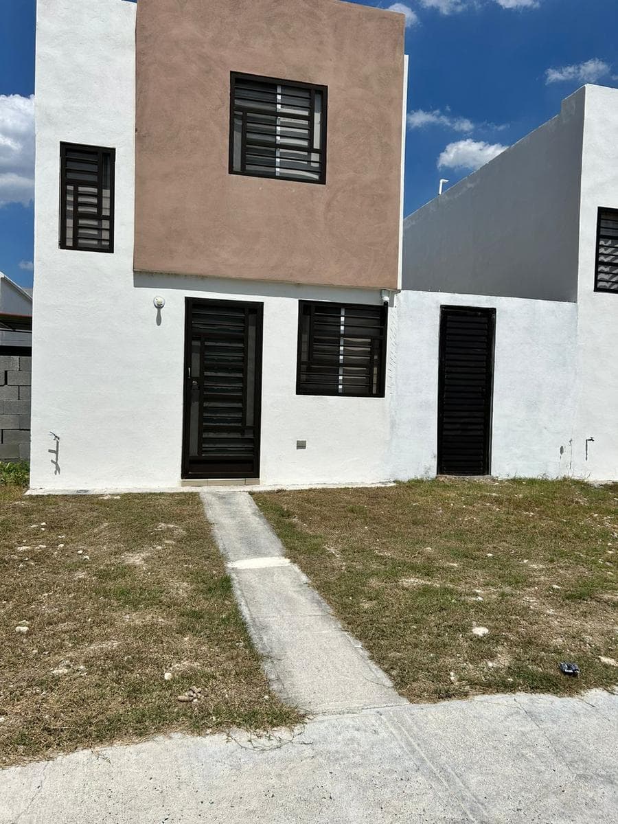House for Rent in the Valle de Santa Elena Subdivision, General Zuazua, Nuevo León
