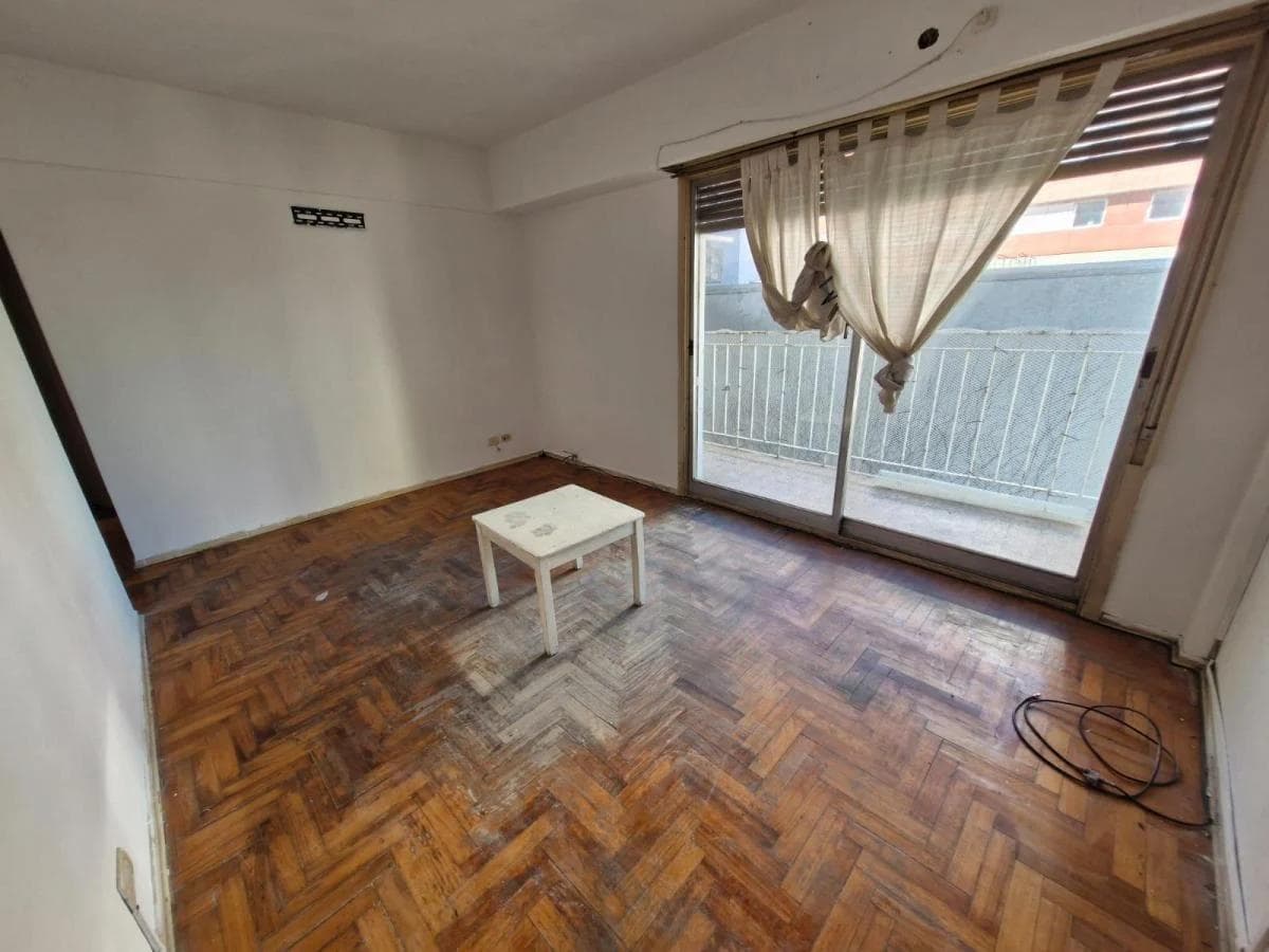 2-room apartment, 46 m², with a balcony, located just a few meters from Hitaliano Hospital