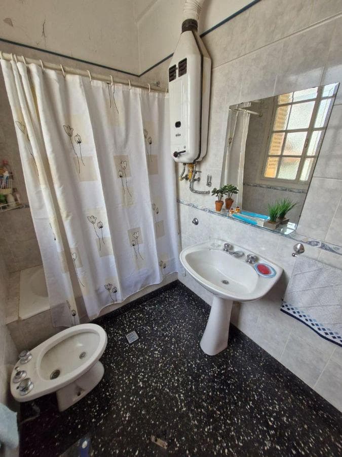 Excellent 3-Room House Facing the Street, with a Shed, Open Backyard, Patio, Terrace, and Barbecue Area