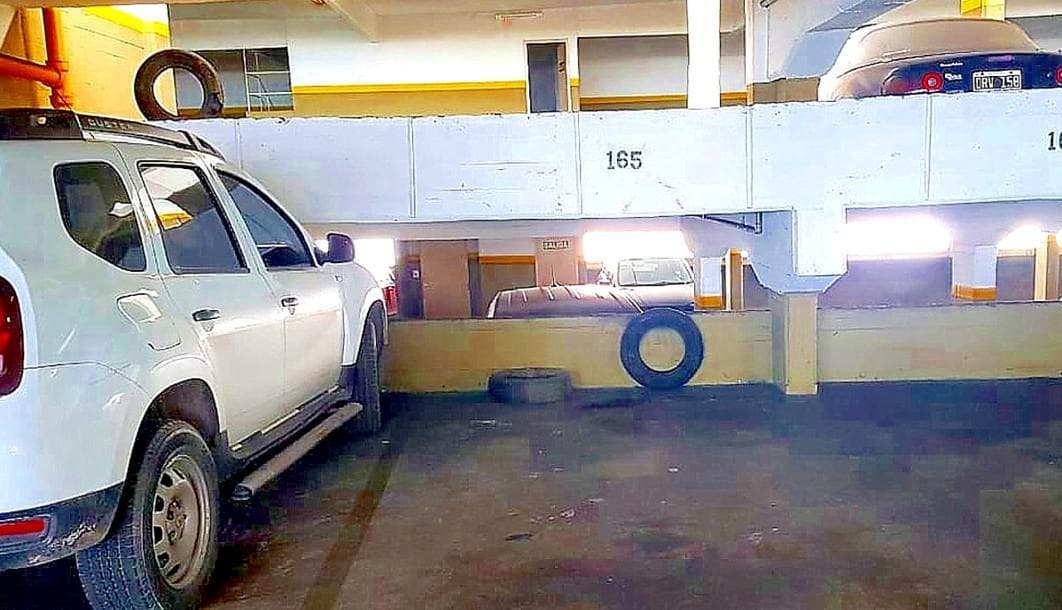 Great opportunity! Garage for sale!