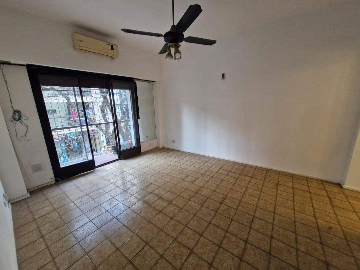3 Spacious Rooms Facing the Front with a Continuous Balcony and Patio