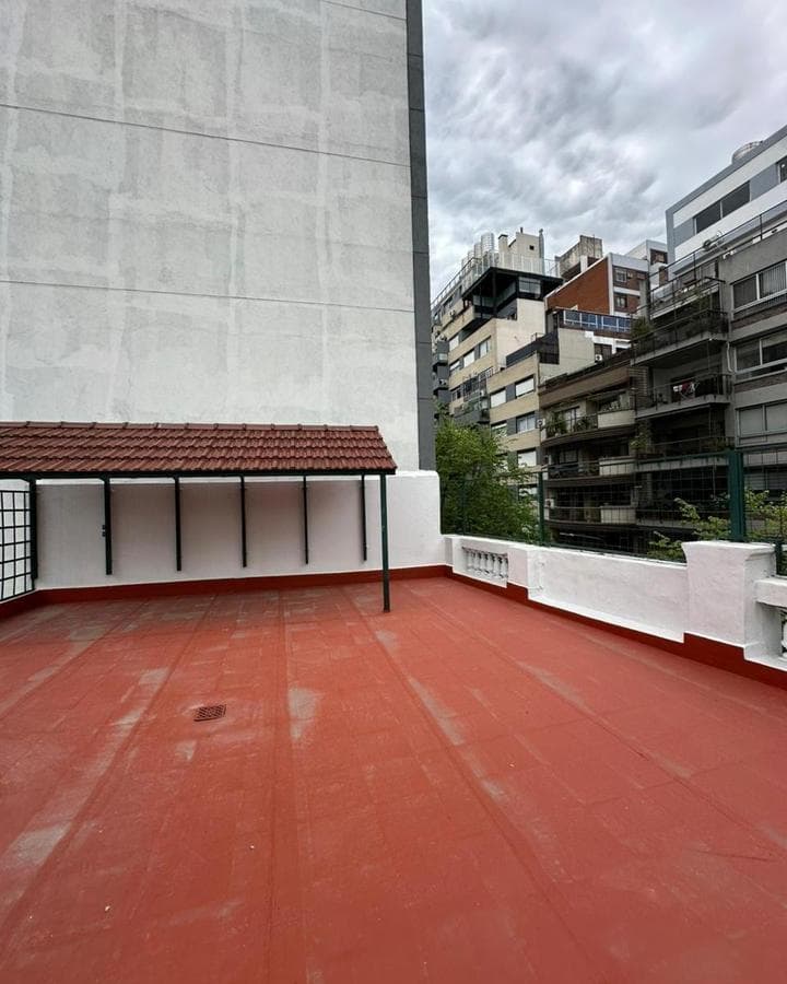 Impeccable 5-room penthouse with 2 spacious terraces