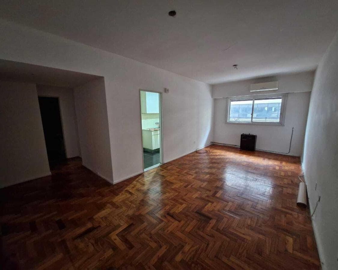 2 Spacious Rooms