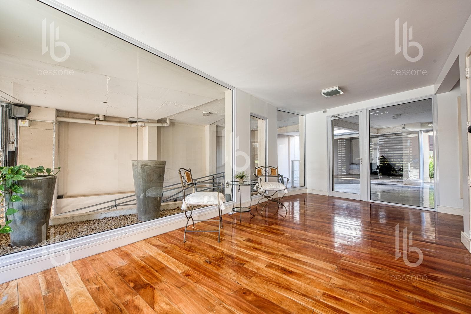 Departamento en VARESE
