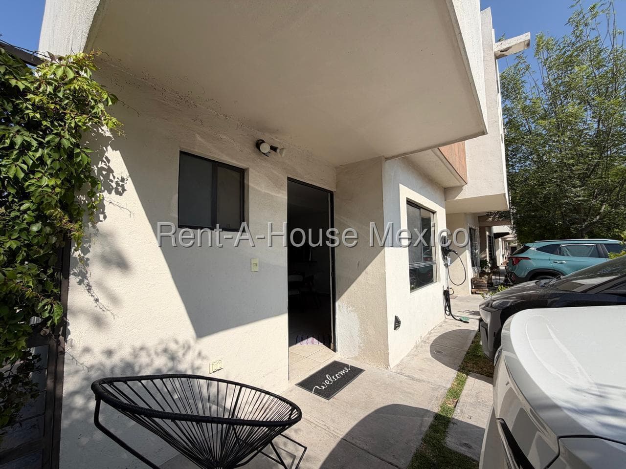 House for Sale in Rincones del Marques, 3 bedrooms.