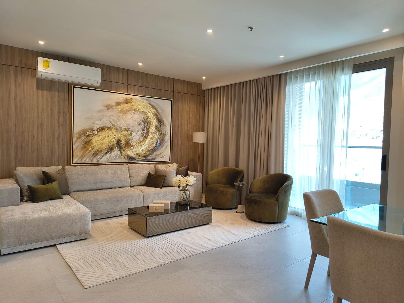 APARTMENT FOR RENT IN TORRE WEST - VALLE PONIENTE