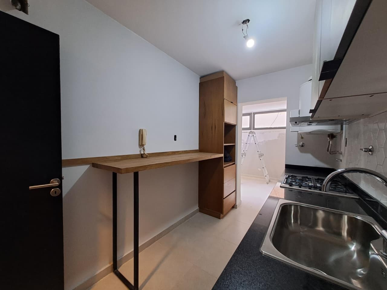 Ground-floor apartment for sale, QUALIFIES FOR MORTGAGE - REFURBISHED, downtown Mendoza