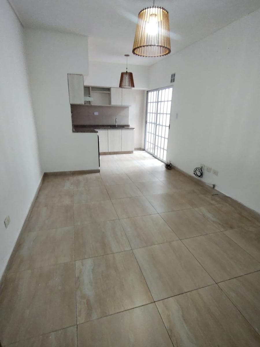 2-room apartment for rent in Caseros