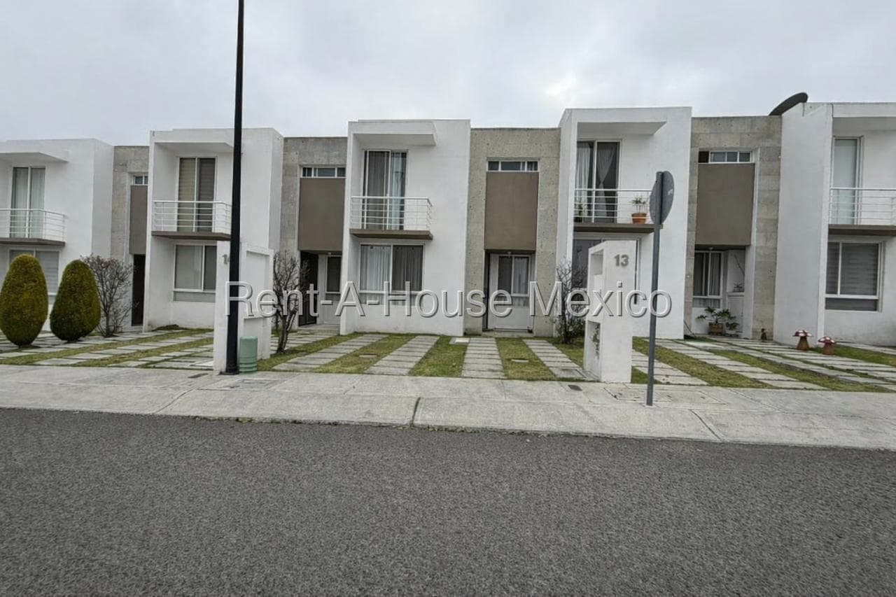 House for Sale · Altamira Diamante, El Mirador, Querétaro · 2 bedrooms