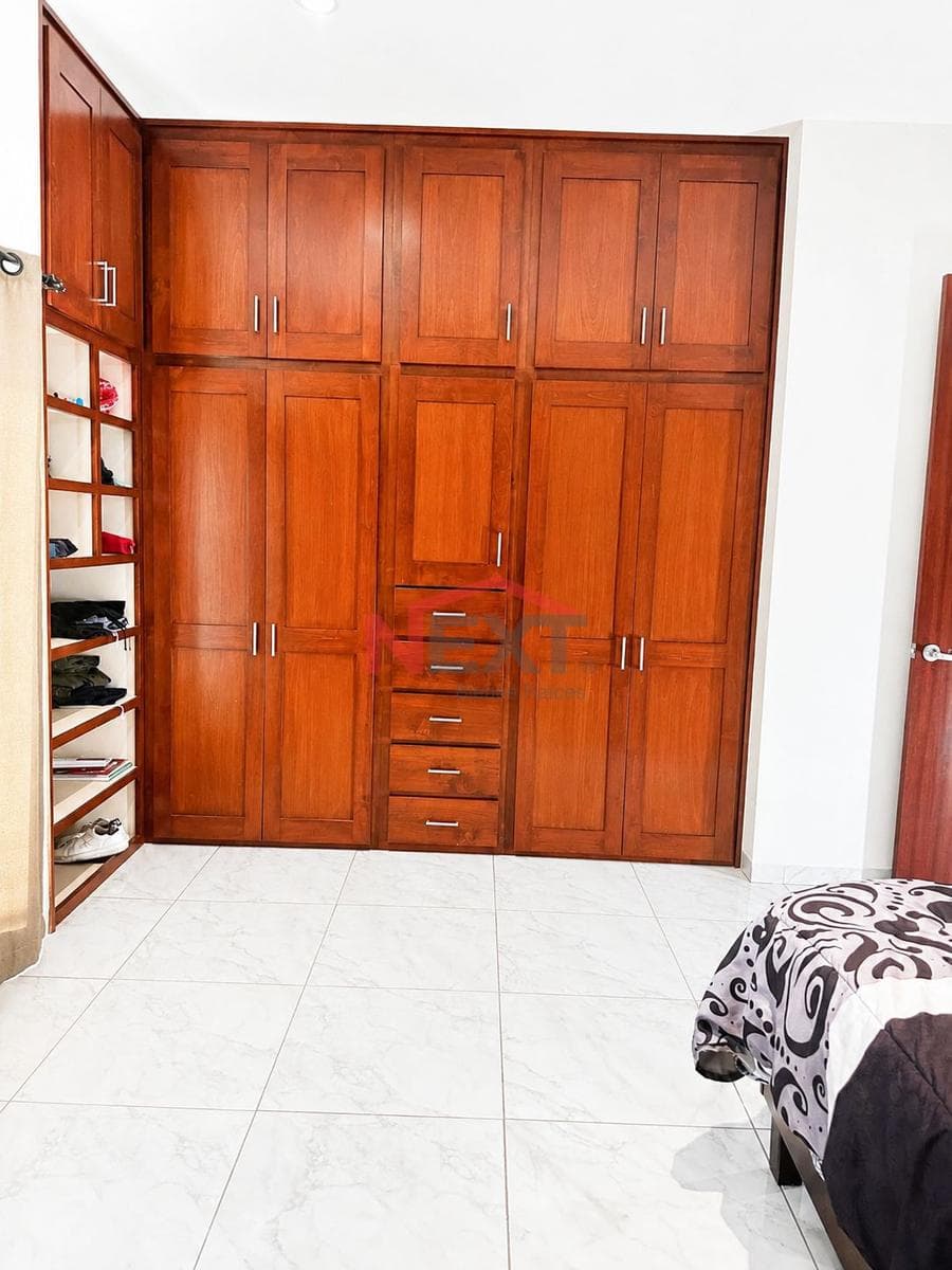 HOUSE FOR RENT IN THE VERSALLES RESIDENTIAL AREA