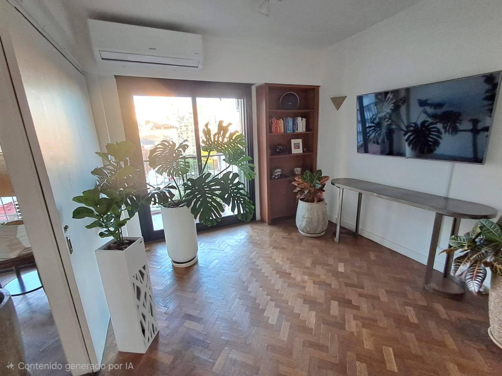 4-room apartment for sale on Av. del Libertador, high floor, very bright
