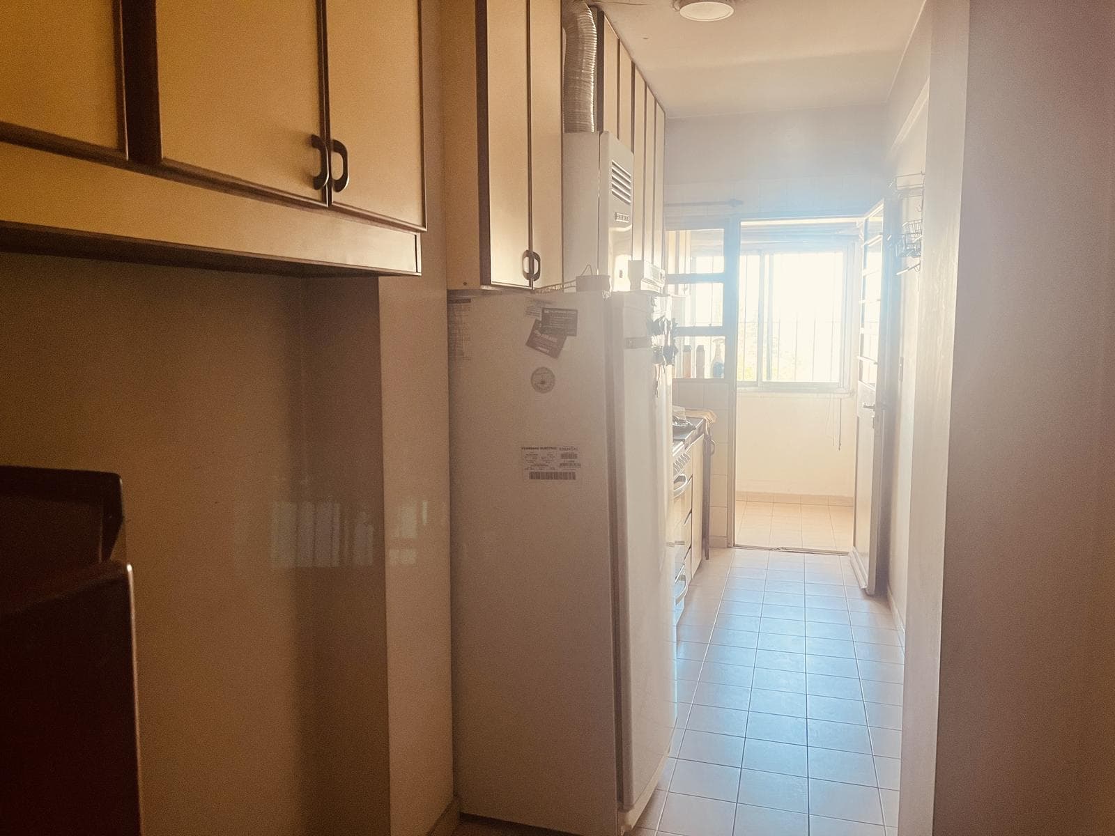 Three-room apartment for sale with a garage in downtown San Fernando.