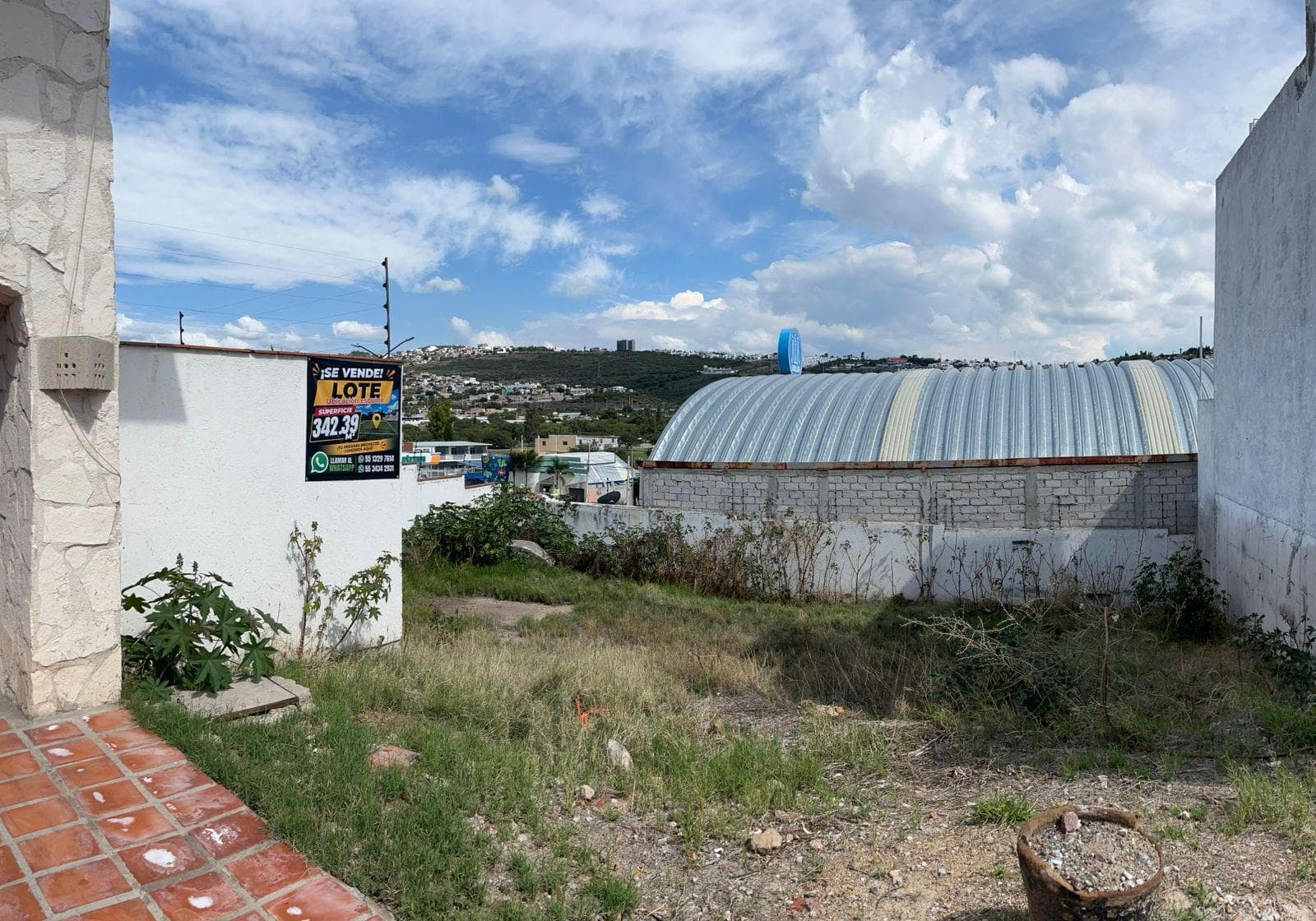 Land—A ONE-OF-A-KIND CORNER LOT OPPORTUNITY! LAND FOR SALE IN CORREGIDORA, QUERÉTARO