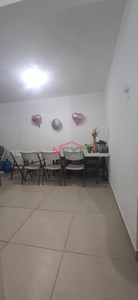 HOUSE FOR SALE IN COL. LA CARIDAD