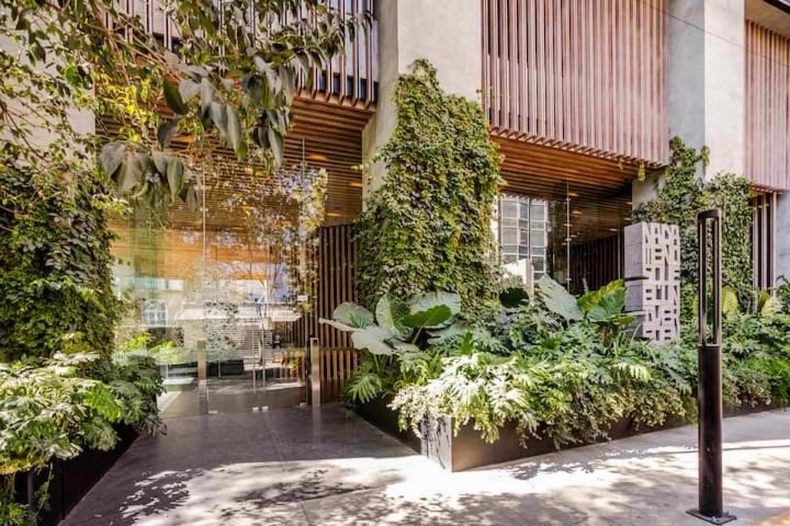 Rent a Furnished and Fully Equipped Apartment at The University Tower in Juárez, Cuauhtémoc