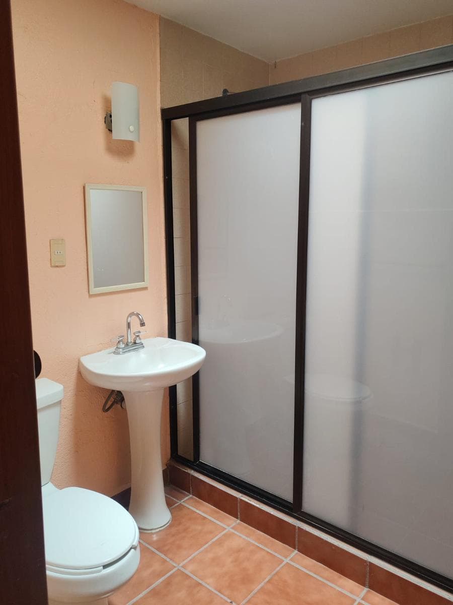 PERFECT CONNECTIVITY AND HIGH APPRECIATION POTENTIAL! HOUSE FOR SALE IN PLAZAS DEL SOL, QUERÉTARO