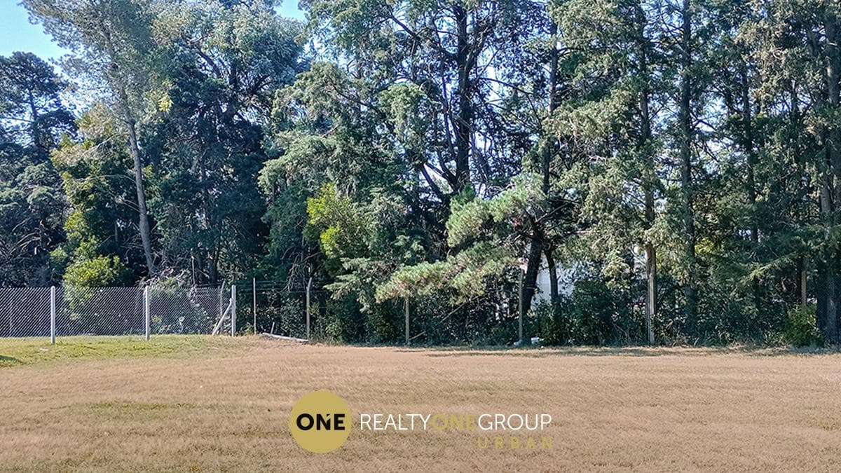 Lot for Sale in the La Serena Gated Community, located at 456 between 30 and 132 bis in City Bell.